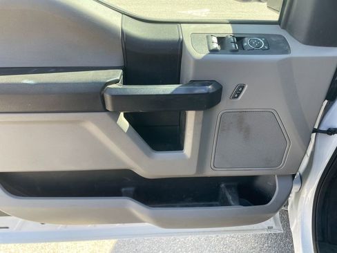 Used 2019 Ford F350 XL w/ Power Equipment Group RWD image 11