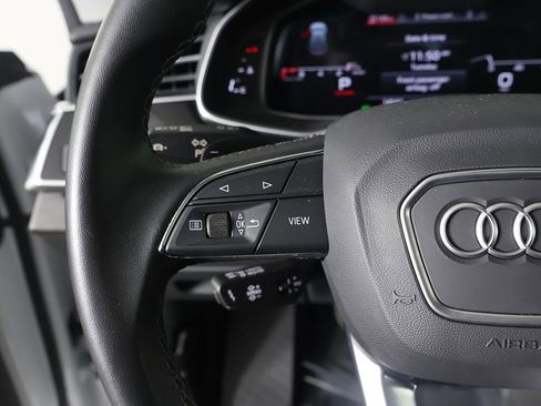 Used 2023 Audi Q8 Premium Plus AWD/4WD image 39