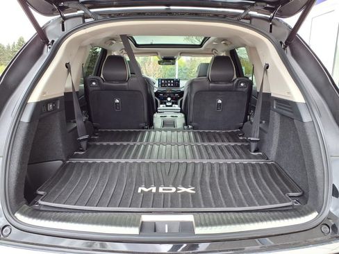 Used 2025 Acura MDX SH-AWD w/ Advance Package image 26