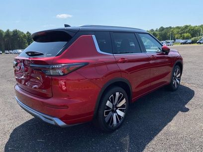 New 2025 Mitsubishi Outlander SEL
