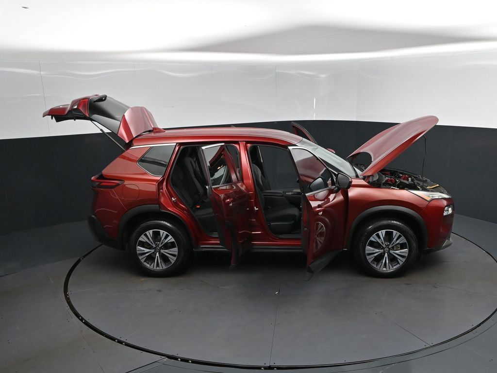 Used 2021 Nissan Rogue SV FWD image 50