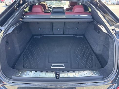 Used 2024 BMW X6 M60i w/ Executive Package image 18