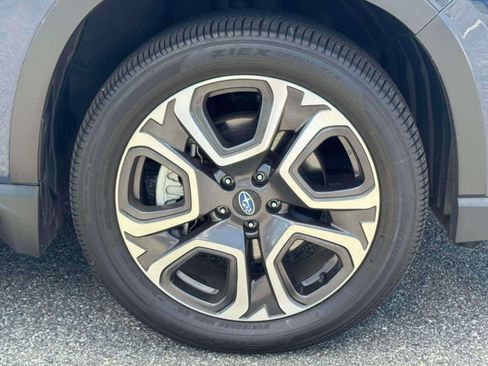 Certified 2025 Subaru Ascent Touring AWD/4WD image 6