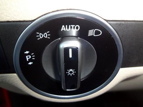 Used 2014 Mercedes-Benz CLA 250 4MATIC image 20