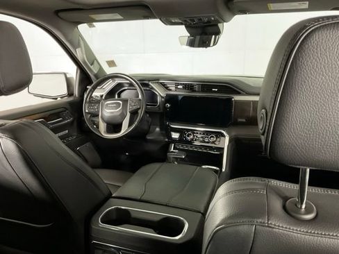 Used 2024 GMC Sierra 1500 Denali w/ Denali Reserve Package AWD/4WD image 15