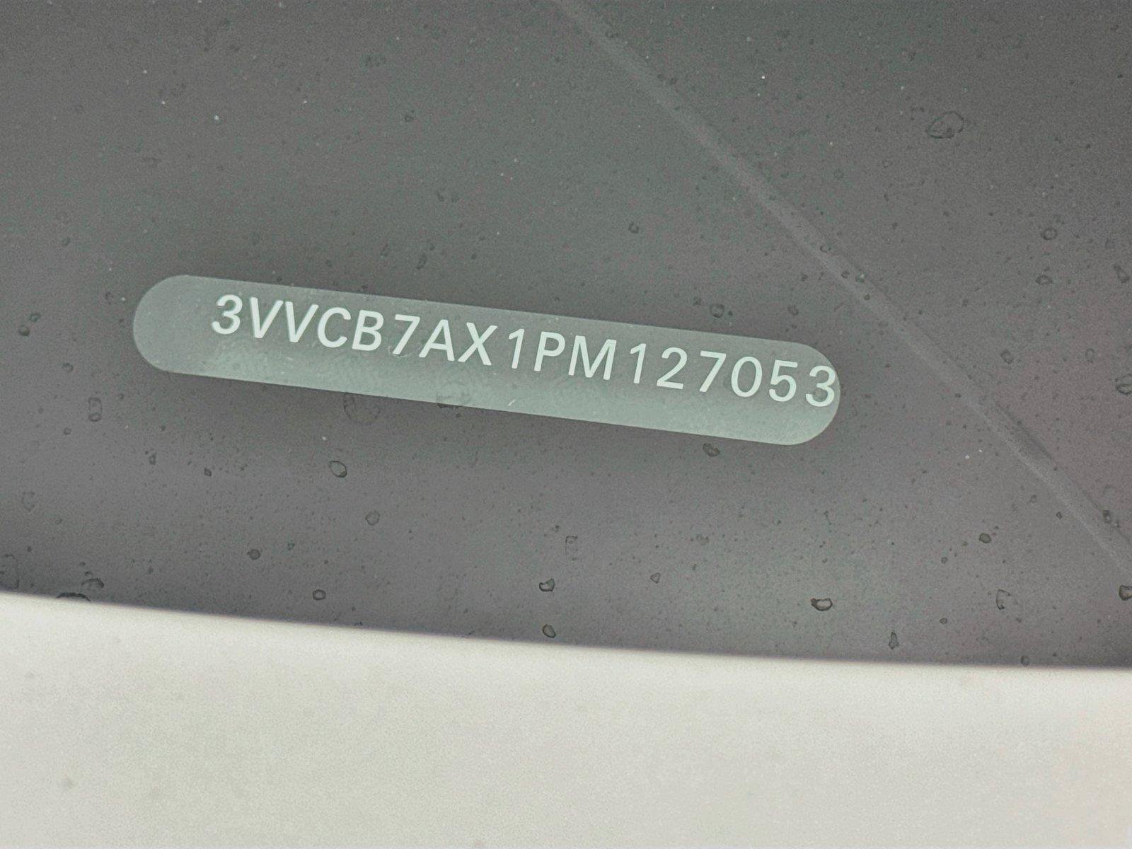 Used 2023 Volkswagen Tiguan SE R-Line FWD image 31