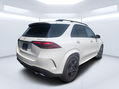 Certified 2026 Mercedes-Benz GLE 350 4MATIC image 3