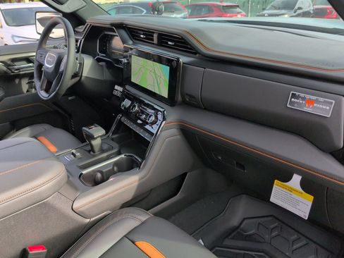 New 2026 GMC Sierra 1500 AT4 w/ AT4 Premium Package image 31