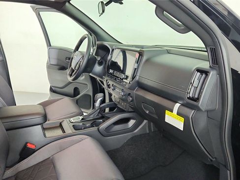 New 2026 Nissan Frontier SV w/ Tow Package image 24