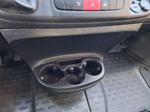 Used 2021 RAM ProMaster 2500 image 12