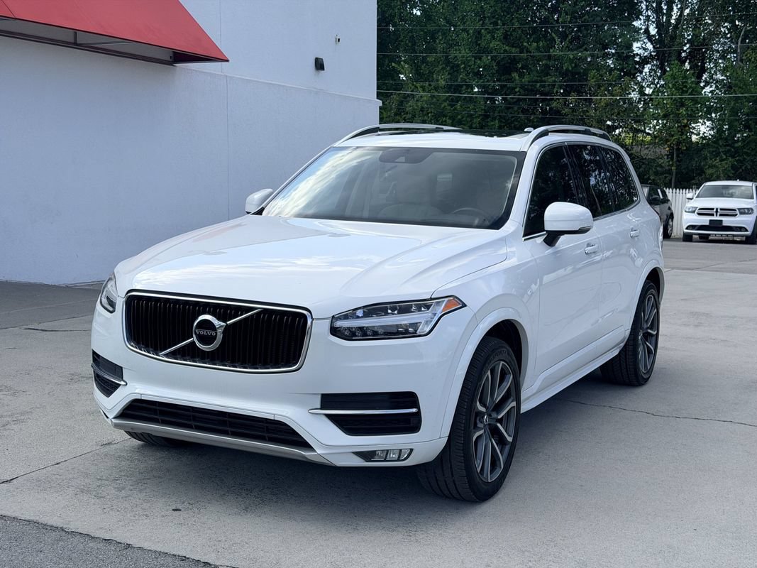 Used 2019 Volvo XC90 T5 Momentum w/ Protection Package Premier FWD image 10