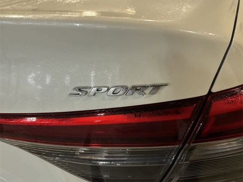 Used 2023 Honda Civic Sport image 24