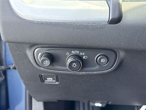 Certified 2024 GMC Terrain SLT w/ LPO, Floor Liner Package FWD image 17