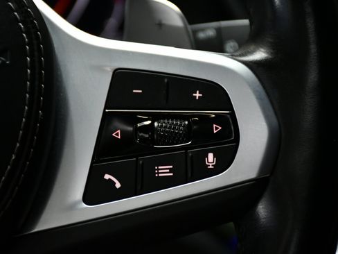 Used 2022 BMW X7 M50i w/ Executive Package image 26