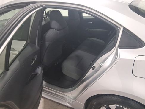 Used 2020 Toyota Corolla LE image 15