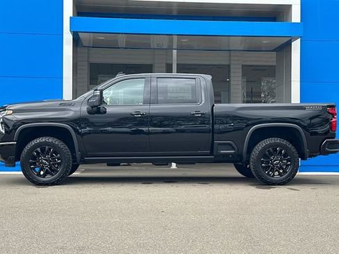 New 2026 Chevrolet Silverado 2500 LTZ w/ LTZ Plus Package image 9