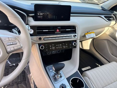 Used 2026 Genesis G70 2.5T Prestige RWD image 27