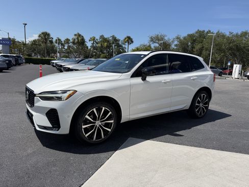 Certified 2024 Volvo XC60 B5 Ultimate w/ Protection Package AWD/4WD image 7
