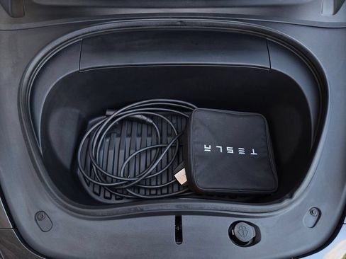 Used 2024 Tesla Model 3 Performance AWD/4WD image 27