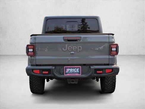 Used 2020 Jeep Gladiator Rubicon image 6