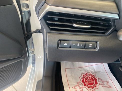 New 2025 Nissan Altima 2.5 SV w/ SV Special Edition Package image 19