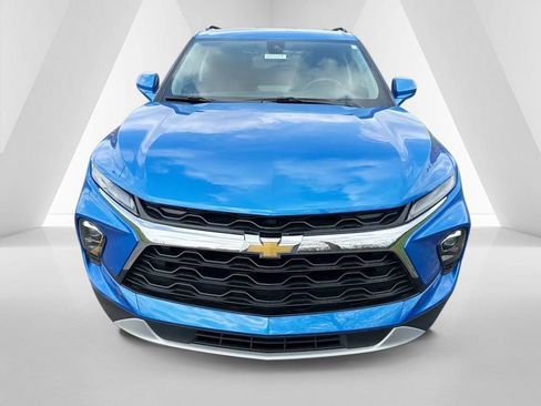 Used 2024 Chevrolet Blazer LT w/ Convenience Package image 2