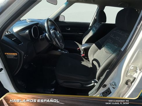 Used 2013 Kia Soul + image 14