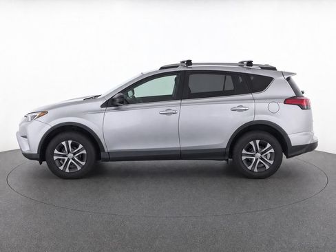 Used 2016 Toyota RAV4 LE AWD/4WD image 8