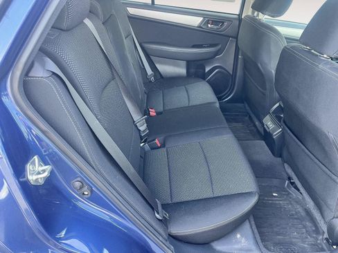 Used 2019 Subaru Outback 2.5i Premium w/ Popular Package #2 AWD/4WD image 41