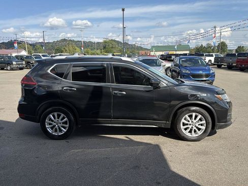 Used 2020 Nissan Rogue SV AWD/4WD image 22