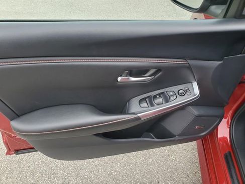 Certified 2025 Nissan Sentra SR w/ SR Premium Package FWD image 16