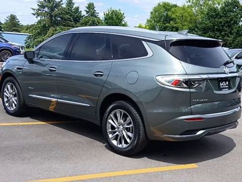 Used 2023 Buick Enclave Avenir w/ Trailering Package, 5000 lbs. FWD image 8