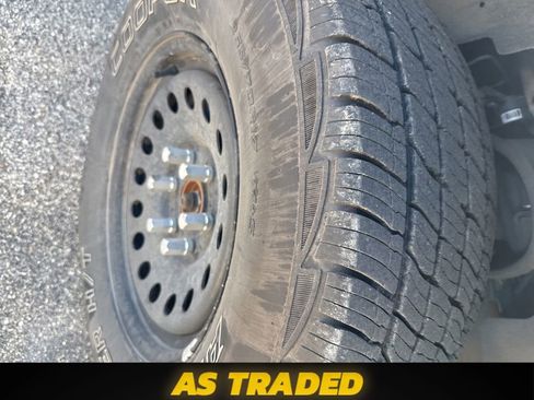 Used 2012 Chevrolet Suburban LTZ image 5