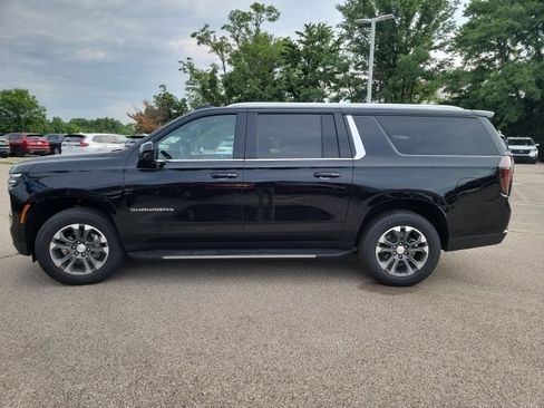 Used 2026 Chevrolet Suburban LS AWD/4WD image 5