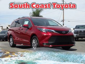 New 2026 Toyota Sienna XLE video 1