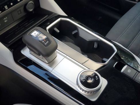 New 2026 Mitsubishi Outlander SE FWD image 26