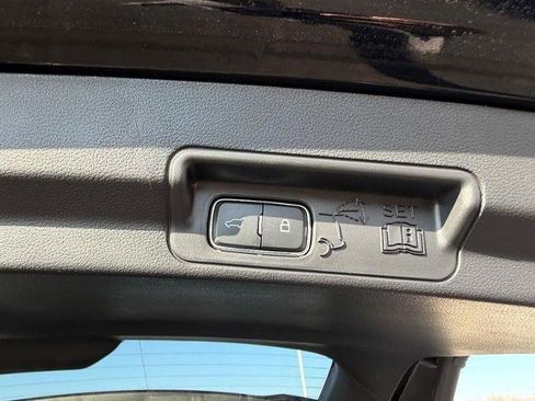 Certified 2025 Ford Explorer ST image 8