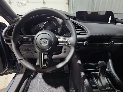 New 2026 MAZDA MAZDA3 Carbon image 17