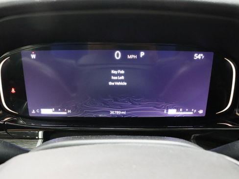 Used 2022 Jeep Wagoneer Series III w/ Premium Group I image 45