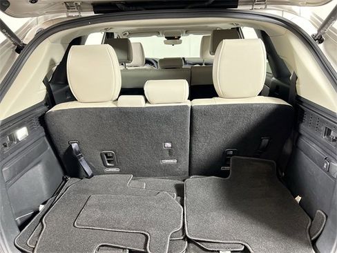 Certified 2024 MAZDA CX-90 Plug-In Hybrid w/ Preferred image 19