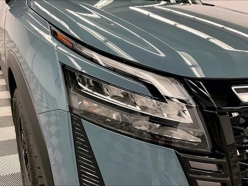 New 2026 Nissan Pathfinder Rock Creek AWD/4WD image 14