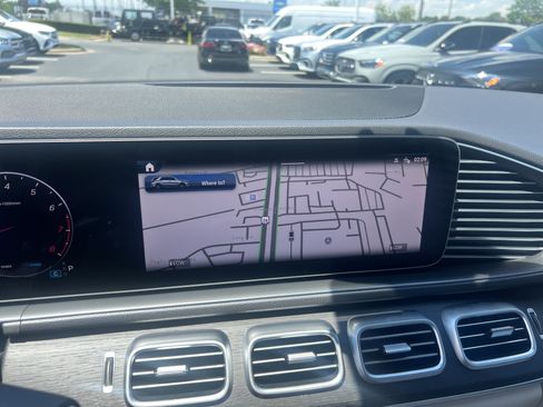 Certified 2025 Mercedes-Benz GLE 450 4MATIC image 24
