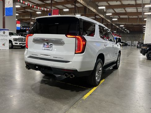 Used 2023 GMC Yukon Denali image 5