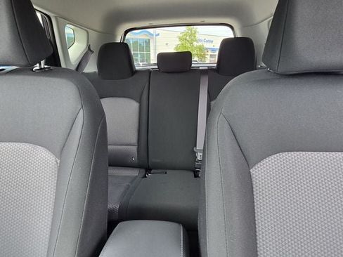 Used 2025 Kia Soul LX w/ LX Technology Package FWD image 31
