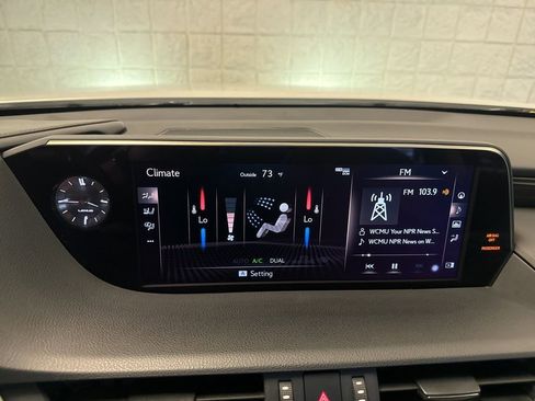 Used 2021 Lexus ES 250 w/ Premium Package AWD/4WD image 14