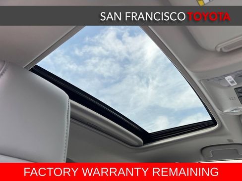 Used 2025 Toyota RAV4 XLE Premium AWD/4WD image 21