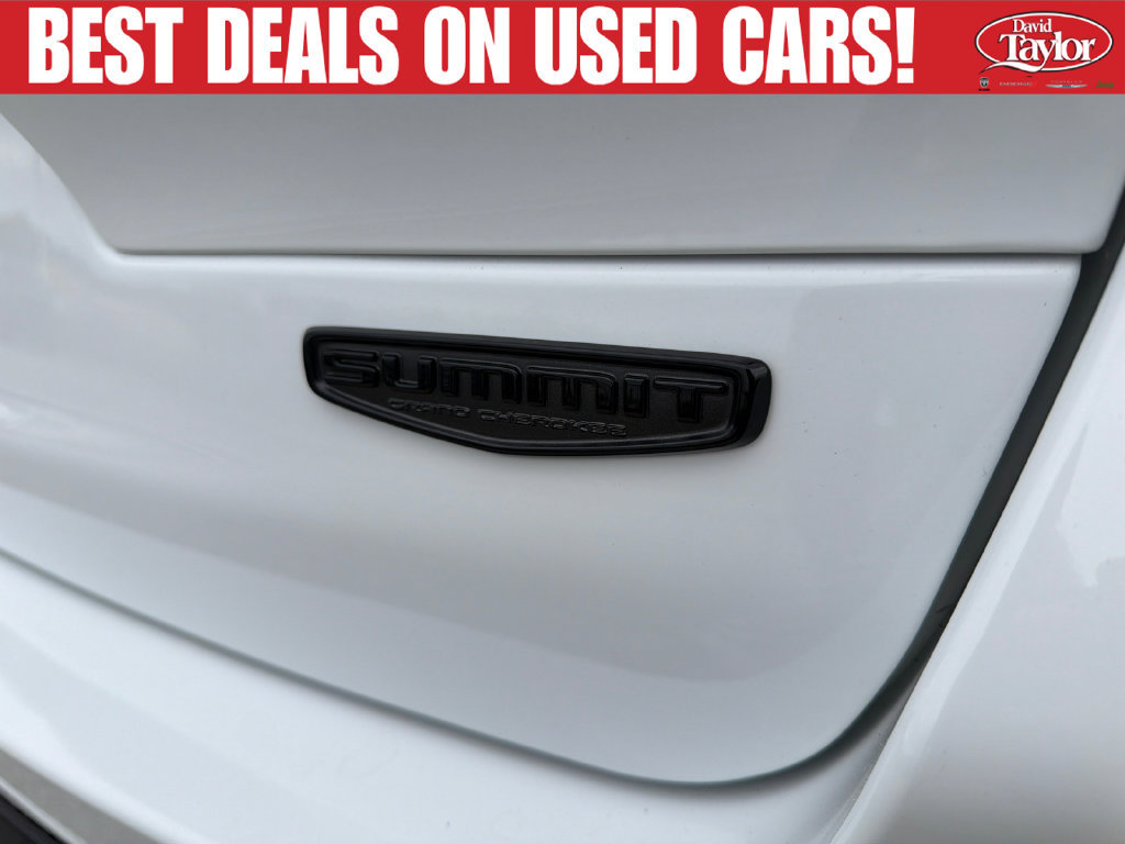 Used 2024 Jeep Grand Cherokee L Summit w/ Advanced Protech Group IV AWD/4WD image 42