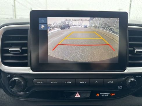 Used 2026 Hyundai Venue SE image 27