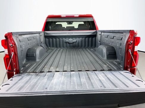 Used 2022 Chevrolet Silverado 1500 Custom Trail Boss w/ LPO, Dark Essentials Package AWD/4WD image 10