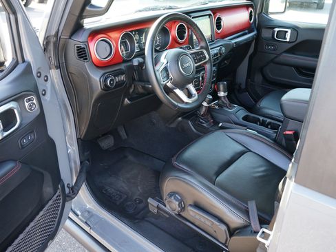 Used 2020 Jeep Wrangler Rubicon image 13